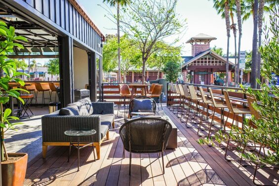 Dining Alfresco: Carlsbad Eateries Quickly Adapt to Changes Amid Covid-19