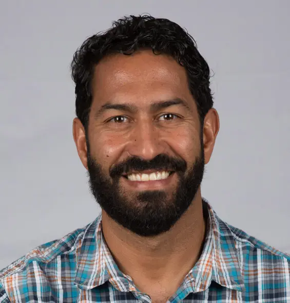 Adrian Haskamp headshot